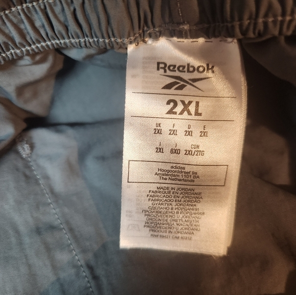 Reebok Gray Athletic Shorts Lightweight Performance Wear - Picture 4 of 4